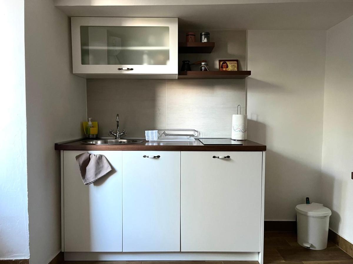 Healthystudio512 Apartments Котор Екстериор снимка